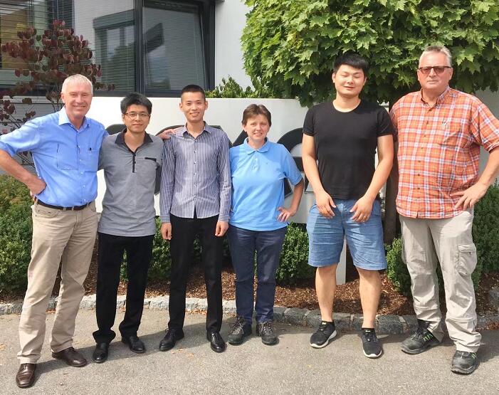 Kosmat team of Germany come to company for visit
